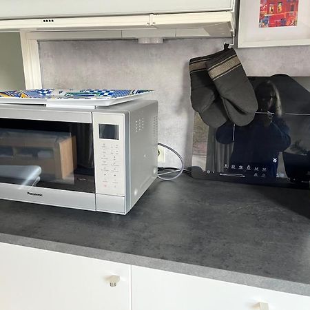 Nettes Appartment In Langenhagen ハノーファー エクステリア 写真
