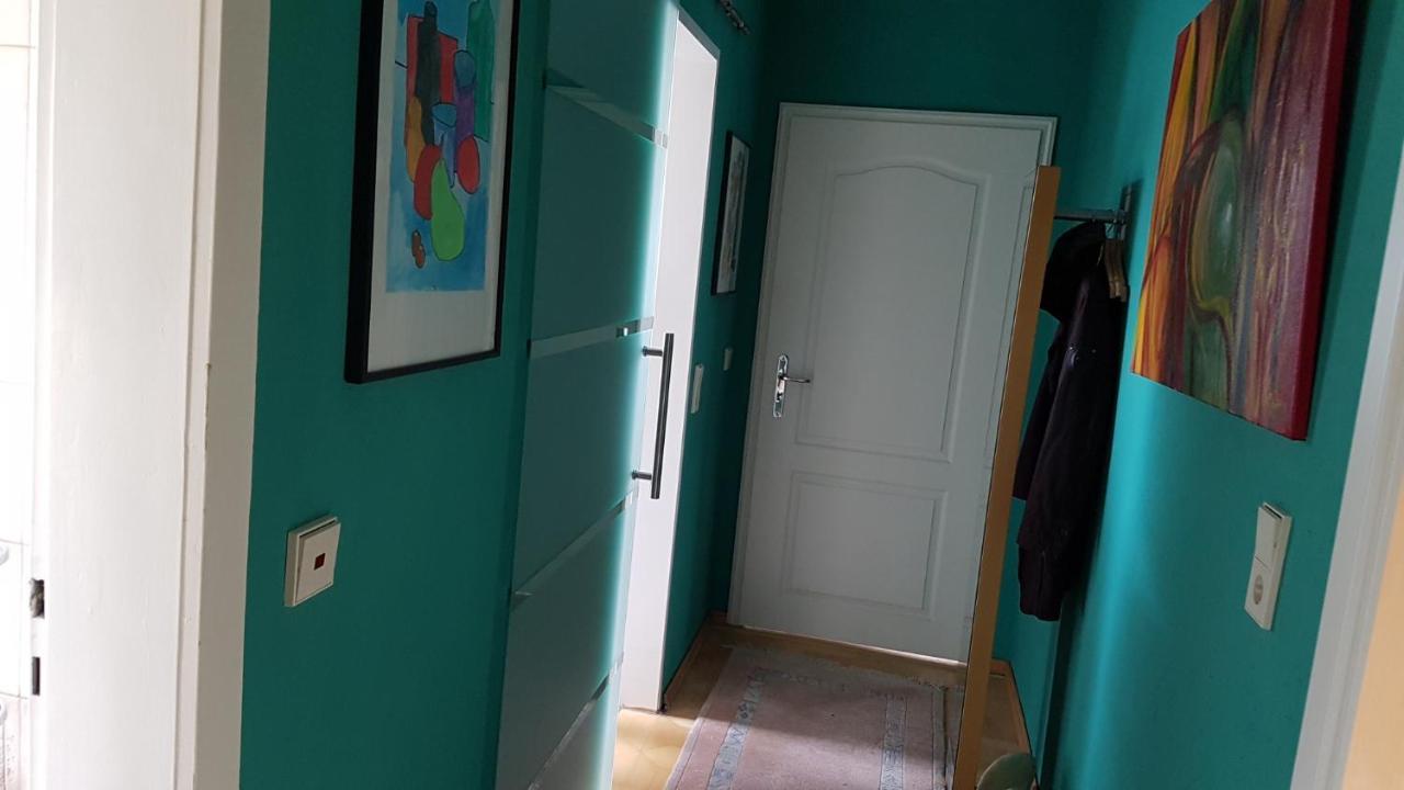 Nettes Appartment In Langenhagen ハノーファー エクステリア 写真