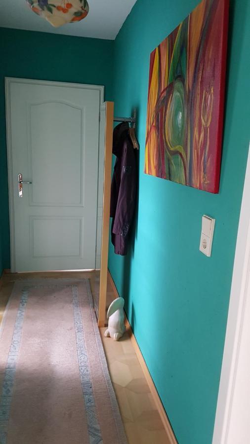 Nettes Appartment In Langenhagen ハノーファー エクステリア 写真
