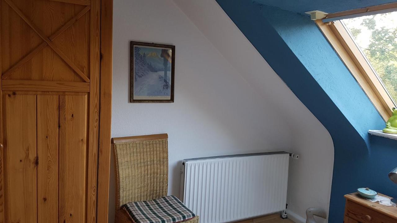 Nettes Appartment In Langenhagen ハノーファー エクステリア 写真