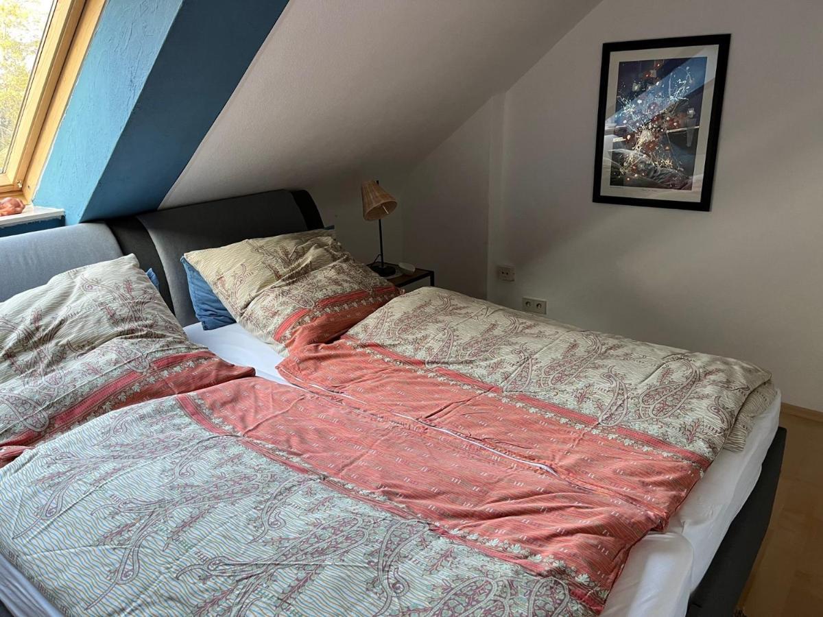 Nettes Appartment In Langenhagen ハノーファー エクステリア 写真